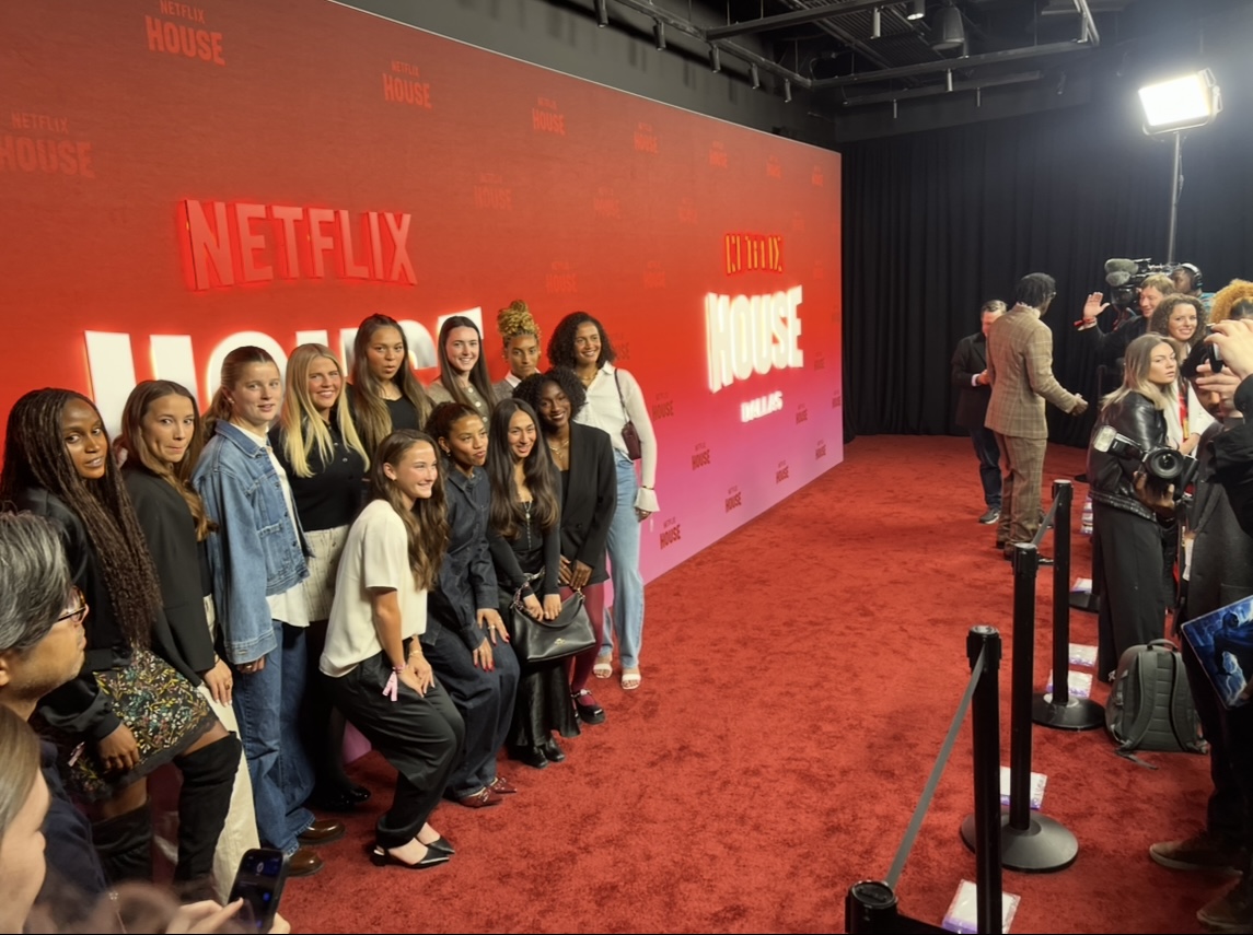 Dallas Trinity FC's Starting Lineup Pose on the Red Carpet - 3